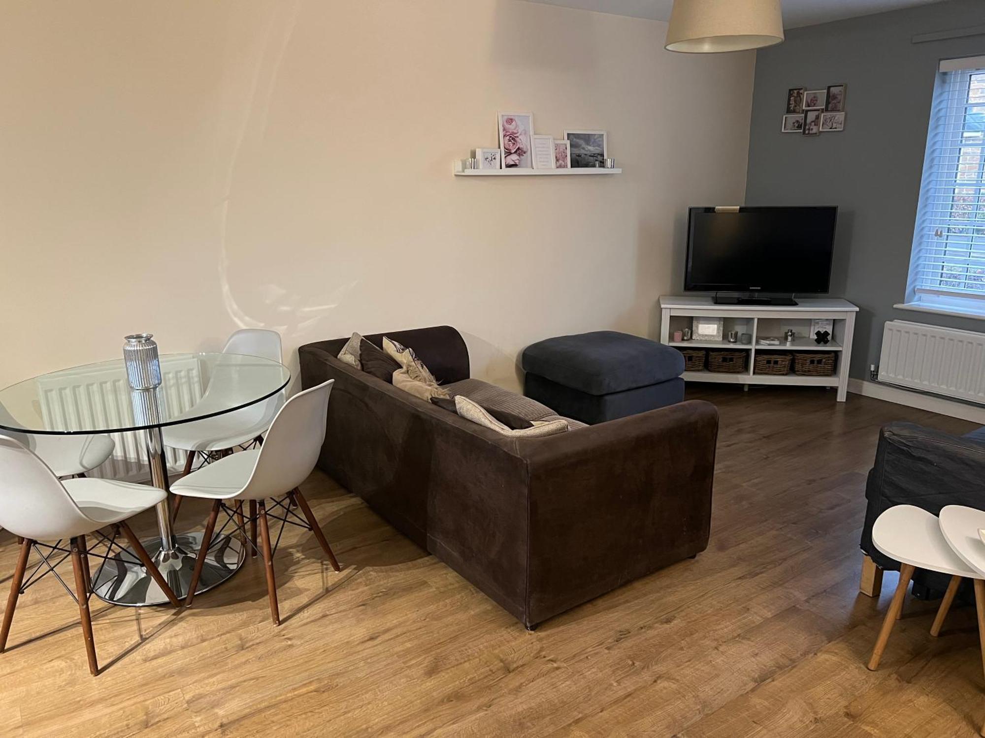 Home Away From Home: Cozy Two Bedroom Apartment Banbury Extérieur photo